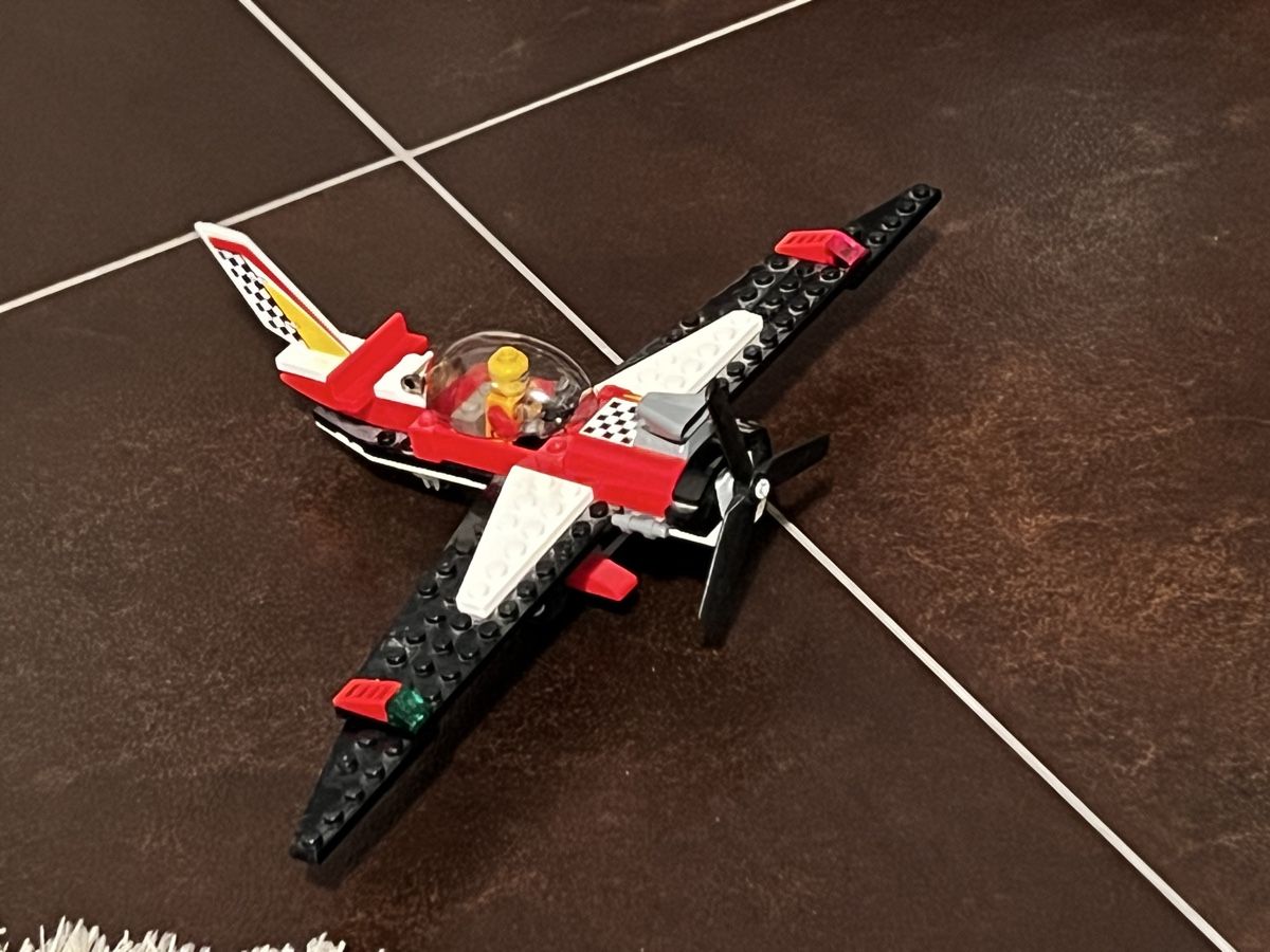 Lego Kit di costruzioni: Lego Flugzeug, rotes Modell – Usato da Biel-Benken BL venduto da edu_j8mz 1