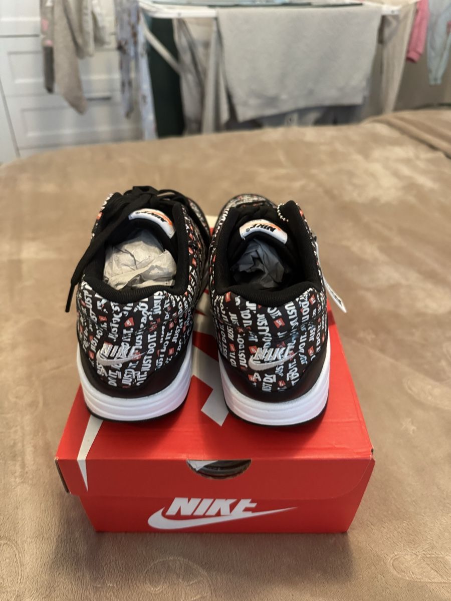 Nike Scarpe da uomo: Nike air Max 1 premium Just do it 42eu – Nuovo e nell'imballaggio originale da Carouge GE venduto da Brown66 3