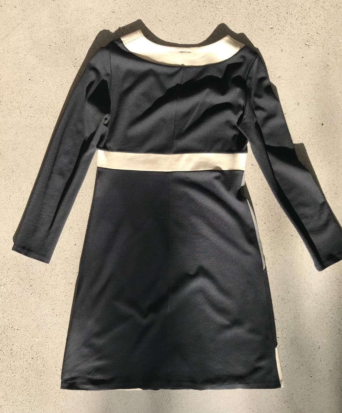 Vestiti: Kleid, Viscose, Gr. 38, grafische Muster – Usato da Richterswil venduto da Solemare47Nicole 2