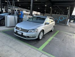 VW Passat Variant 2.0 TDI grau Kombi guter Zustand