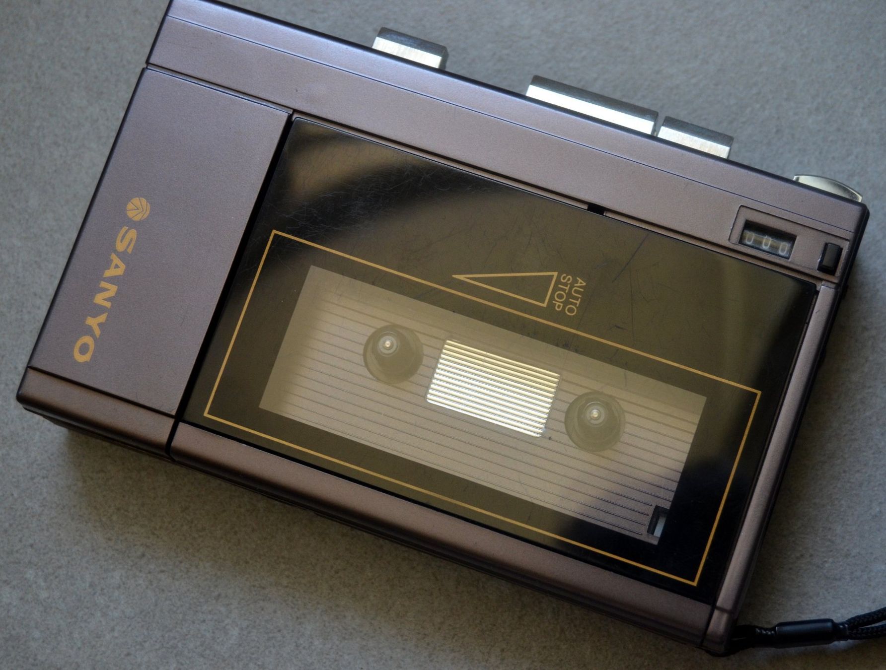 Sanyo Lecteur media portable: Sanyo TRC 1550 Walkman – D'occasion à Collonges par arashee 3