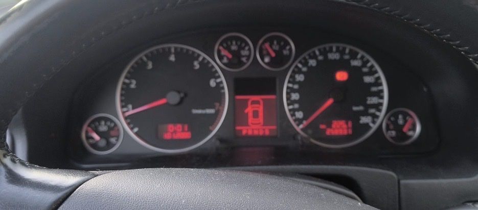 Audi Automobili: Audi A6 Avant Quattro, 2003, V6 – Usato da Weesen venduto da Marc_06 3