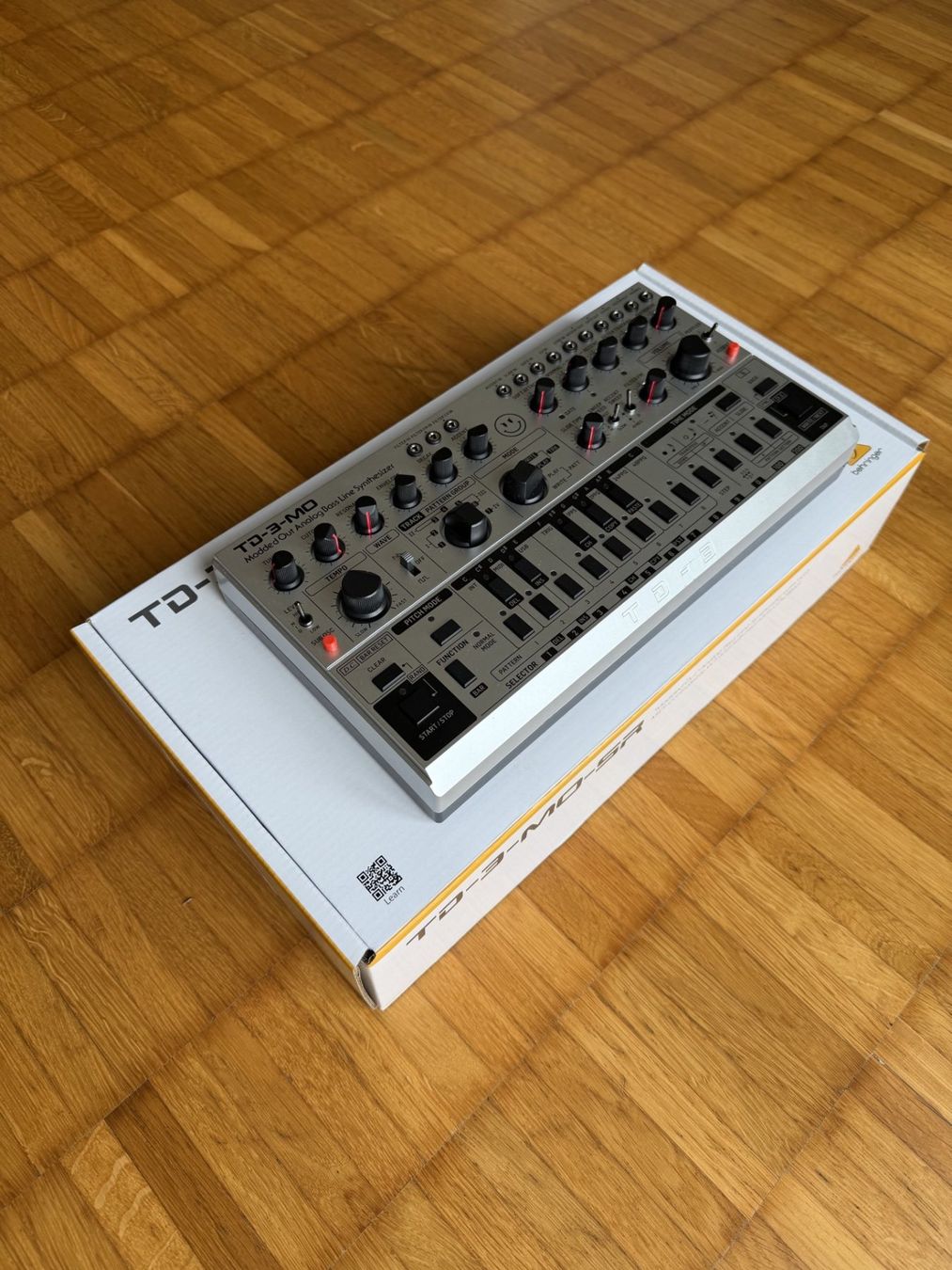 Behringer Instruments de musique: Behringer TD-3-MO-SR – D'occasion à Niederglatt ZH par Bluevortex