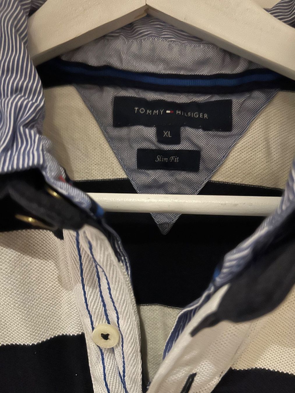 Tommy Hilfiger Magliette Polo: Poloshirt Tommy Hilfiger – Usato da Zumikon venduto da Uranus88 2