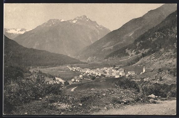 Cartoline postali: Lavin, Blick auf den Ort aus der Ferne – Usato da Berlin venduto da bartko-reher