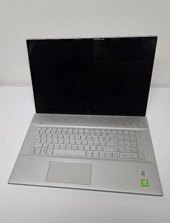 Hewlett Packard Portables: Notebook HP Envy i7 17.3" – D'occasion à Malvaglia par M323