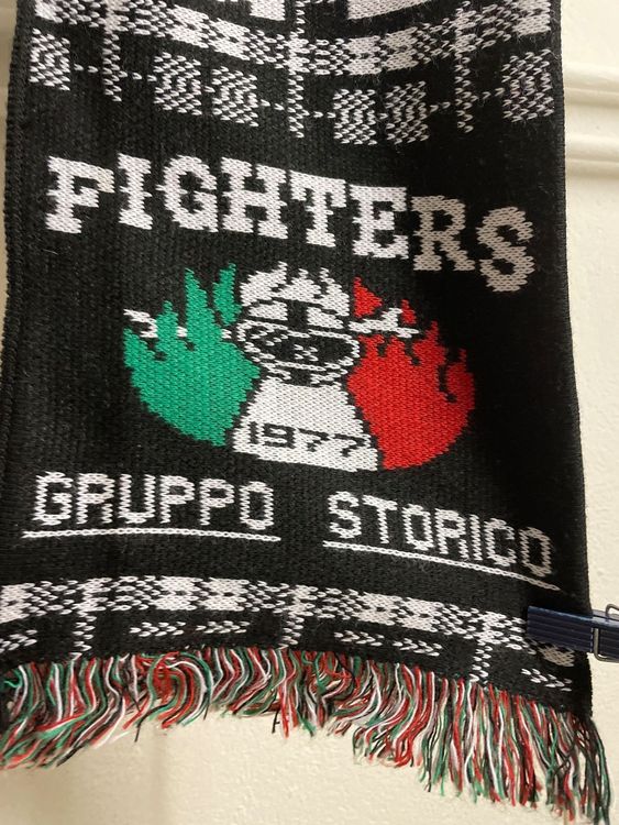 Écharpe Ultras Viareggio Fighters En Laine - Années 90 - Occasion - Supporter