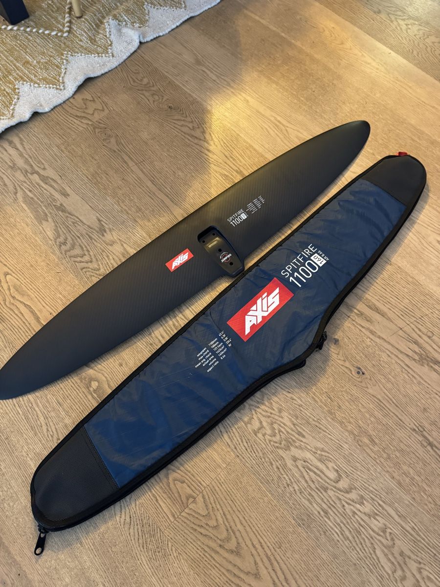Axis Surfboards & Schwimmbrette: Axis Foil Spitfire 1100 / Foil Front Wing – Gebraucht aus Lausanne von maf_lf9s