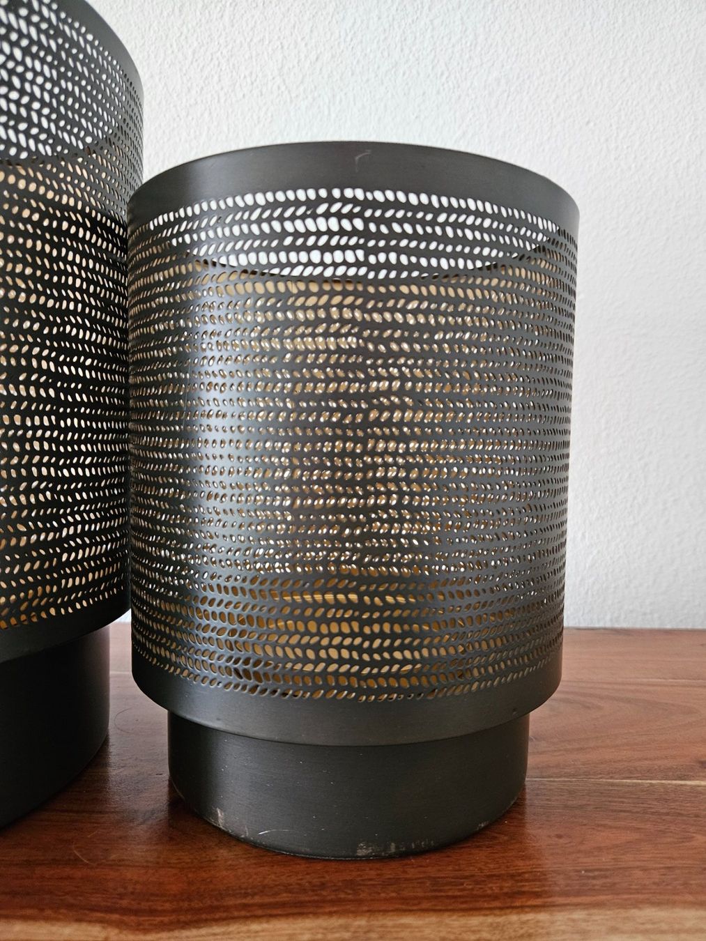 Micasa Altro in Decorazioni & Accessori: 2 Windlichter schwarz gold Herbstdeko Kerzenhalter Latern... – Usato da Basel venduto da Anghkorwatt 1