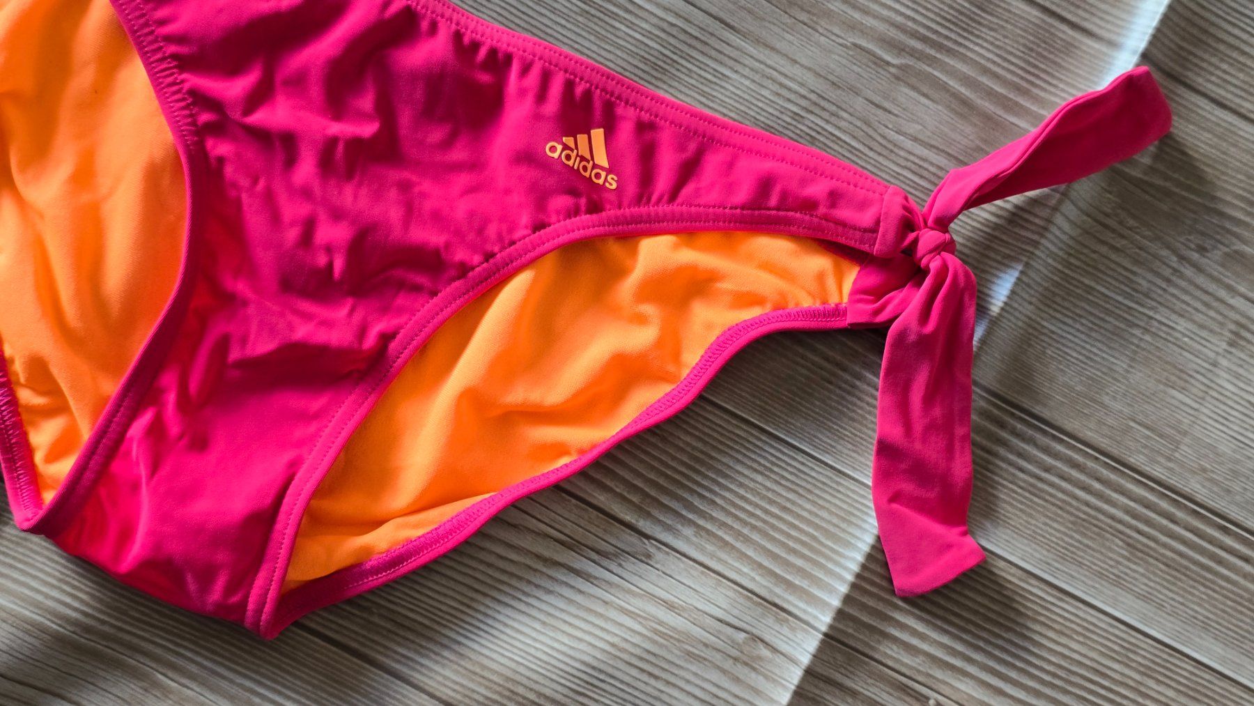 Adidas Badekleider & Bikinis: Adidas Bikini Bottom - 40 - Sporty Neon – Neu (gemäss Beschreibung) aus Thalwil von VitaMini 1