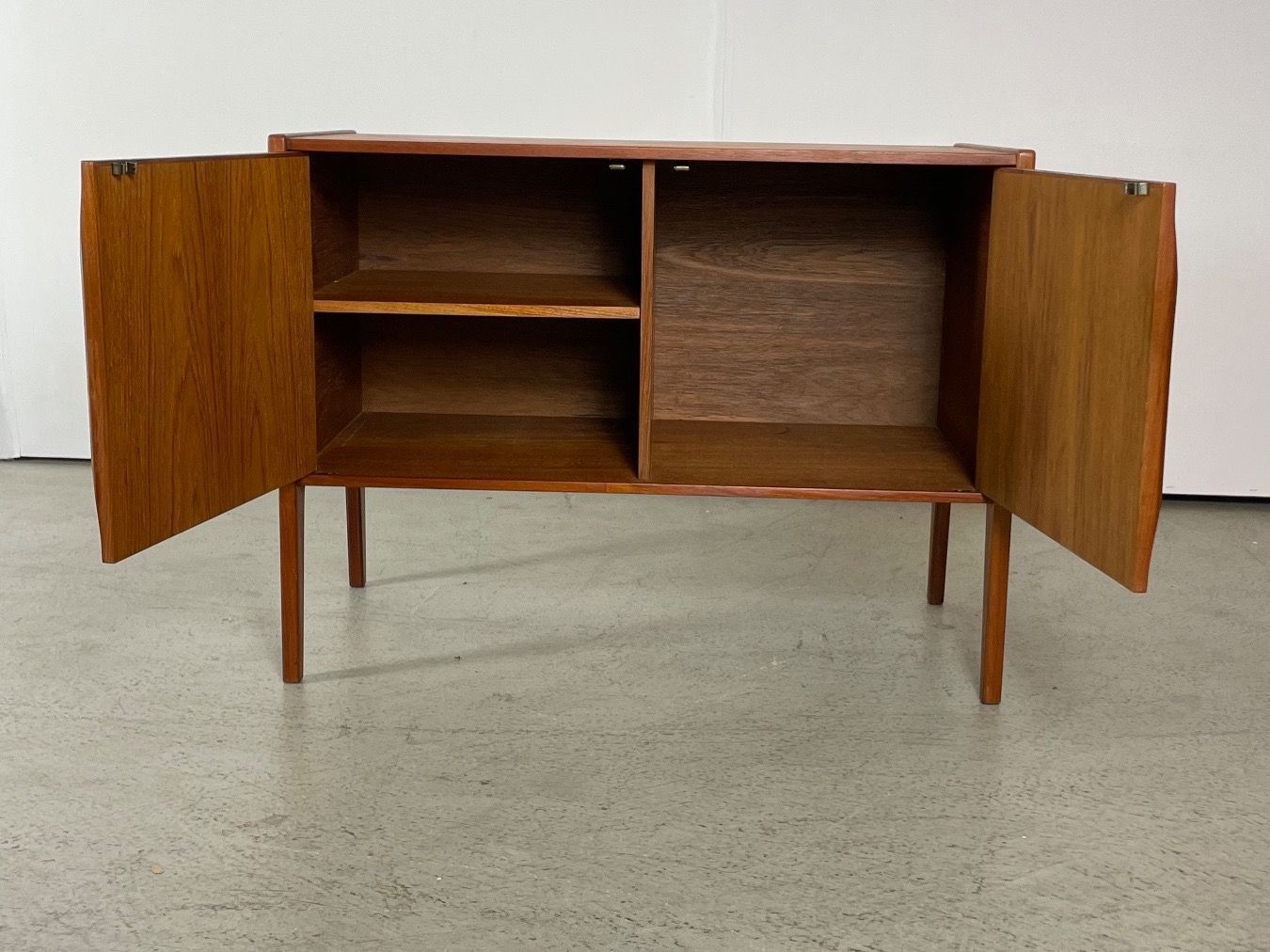 Kommoden: Teak Sideboard Kommode Kai Kristiansen 60er Denmark – Gebraucht aus Basel von MidMod20C 3