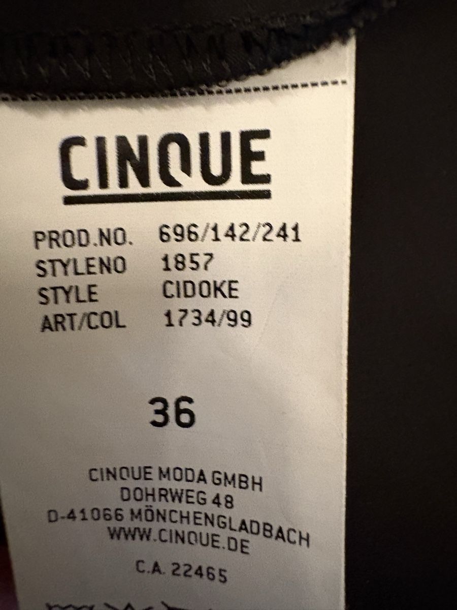 Cinque Vestiti: Kleid CINQUE schwarz Grösse 36, neuwertig – Usato da Dielsdorf venduto da Sendak 2