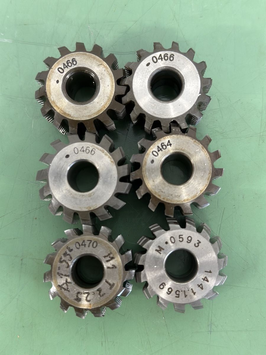Tutti gli attrezzi: 6x Mikron HSS gear cutting modules. – Nuovo e nell'imballaggio originale da Aarberg venduto da SNMachines 1