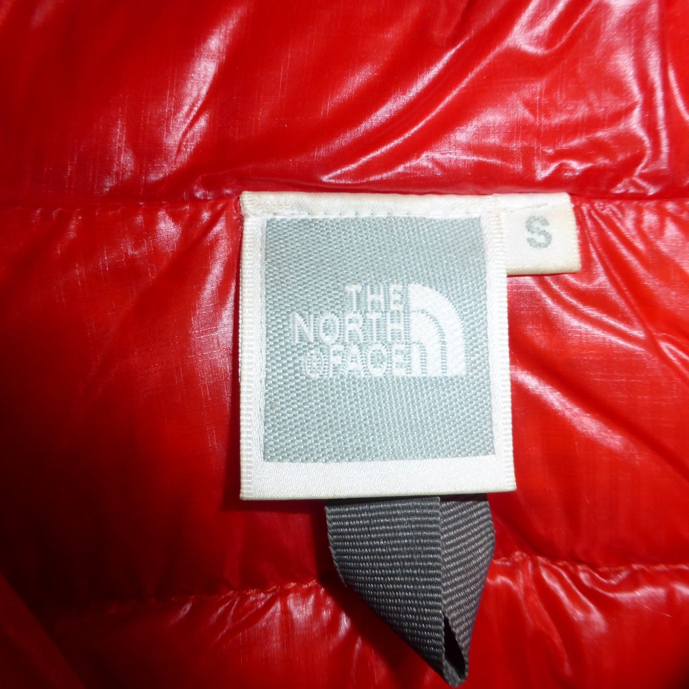 North Face Jacken: Leichte Daunenjacke THE NORTH FACE, Gr. S – Gebraucht aus St.Gallen von regenbogen5 1