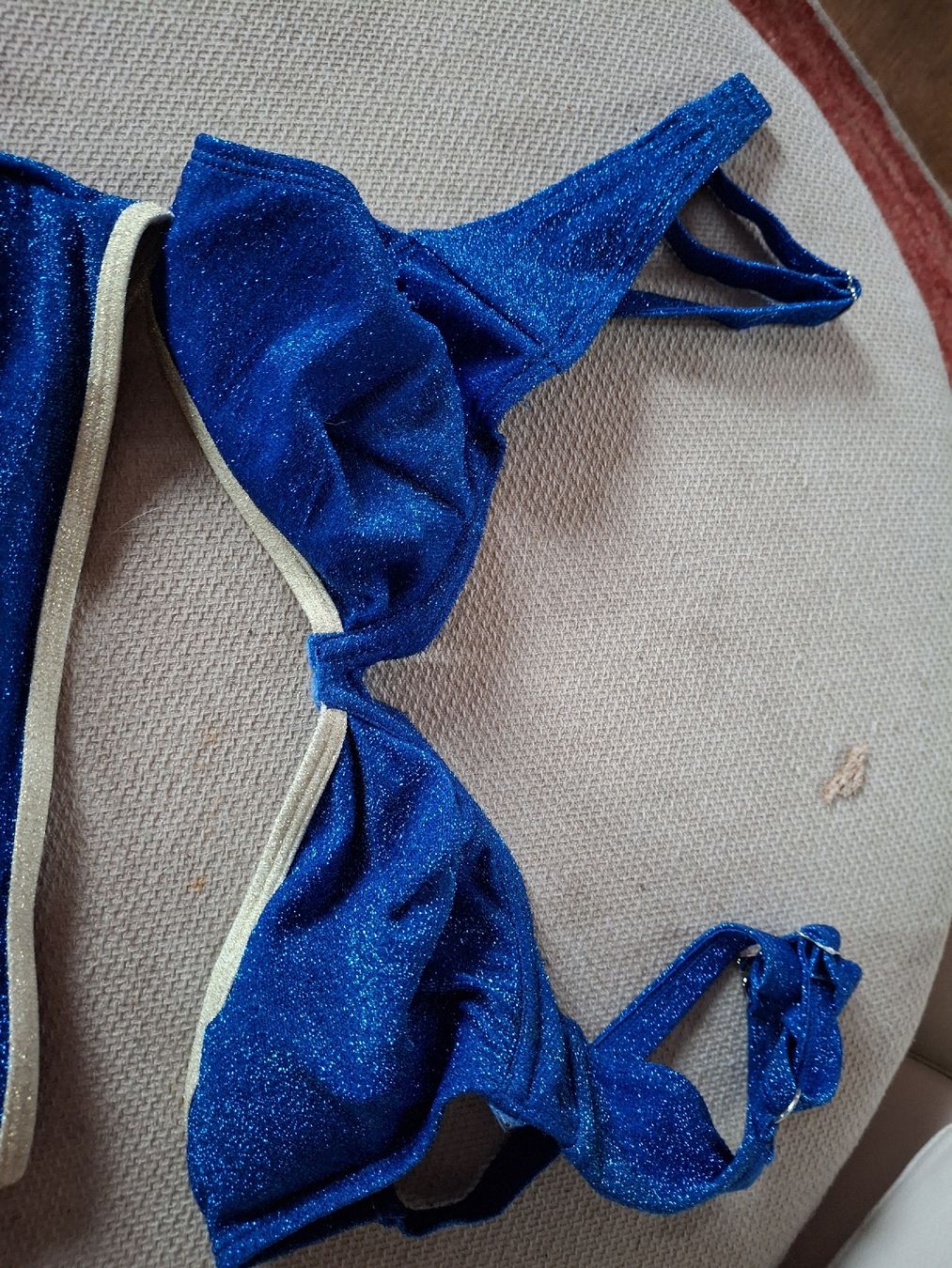 Maillots de bain & Bikinis: Bikini blau glitzer Grösse S einmal getragen – Neuf (Voir description) à Burgdorf par kar_6z98 3