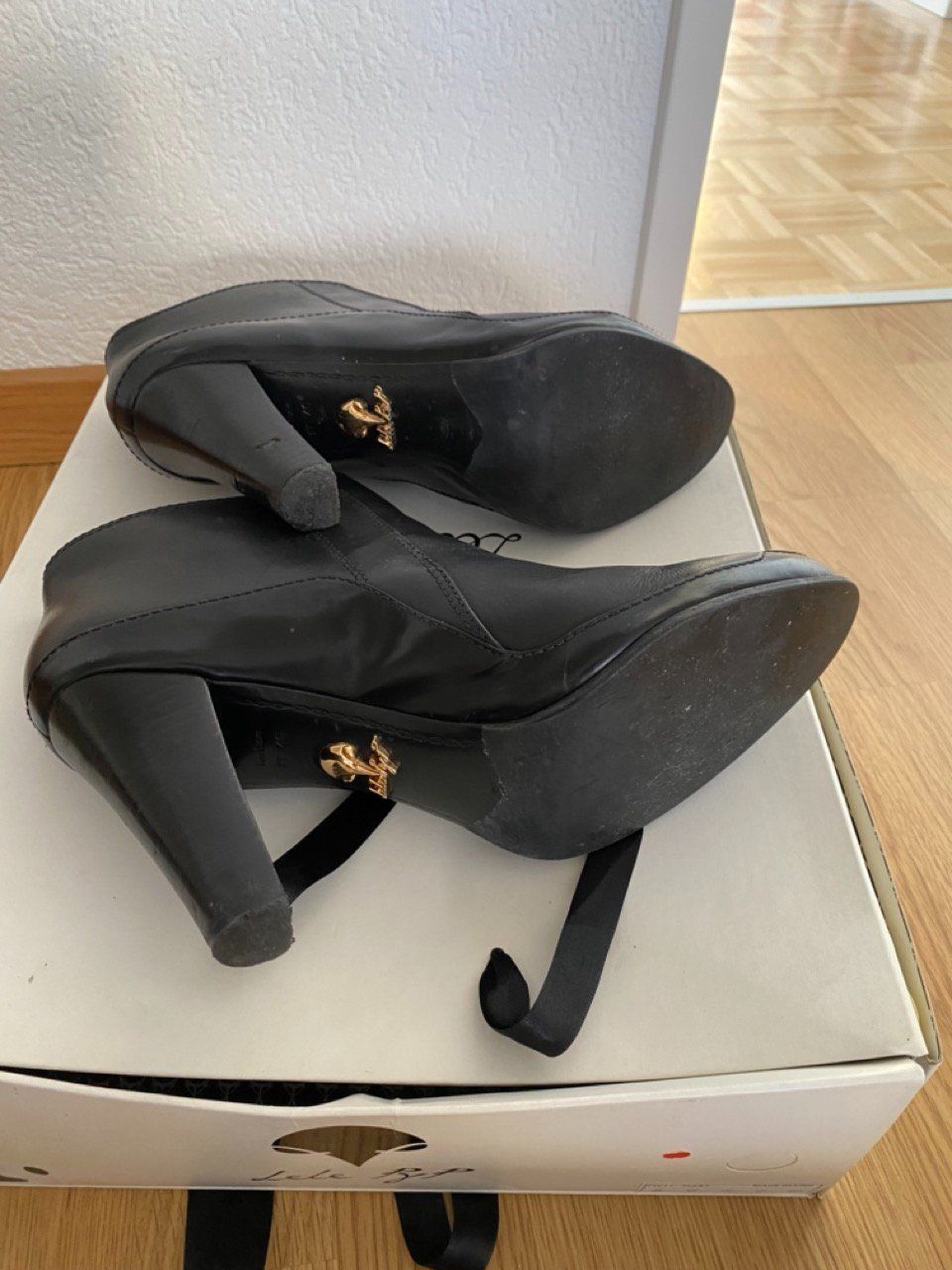 Scarpe da donna: LelePyp Stiefelette – Usato da Zumikon venduto da Frauenecke 3