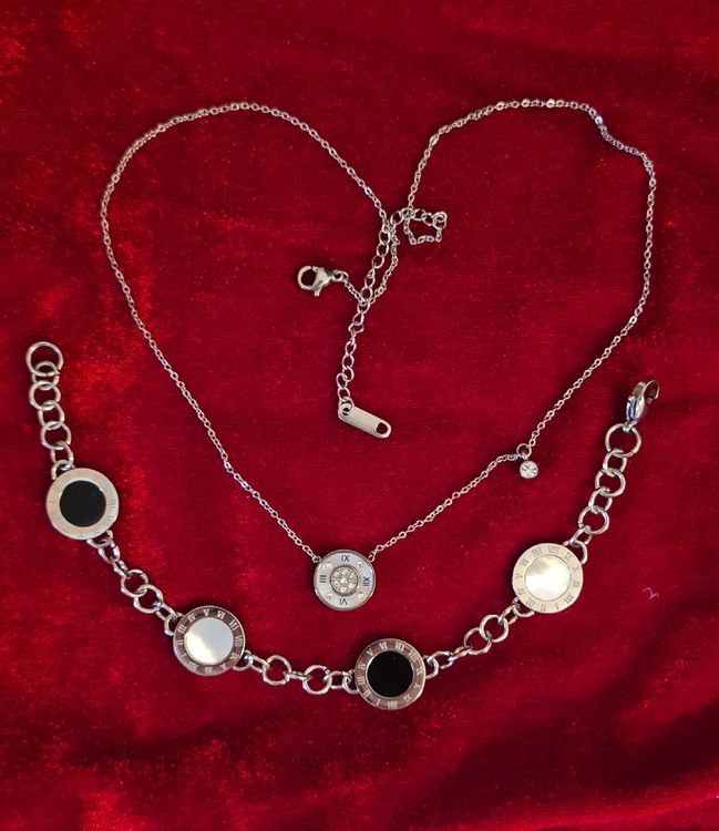 Autres bijoux: Armband und Kette – Neuf (Voir description) à Zug par opo_cy5d