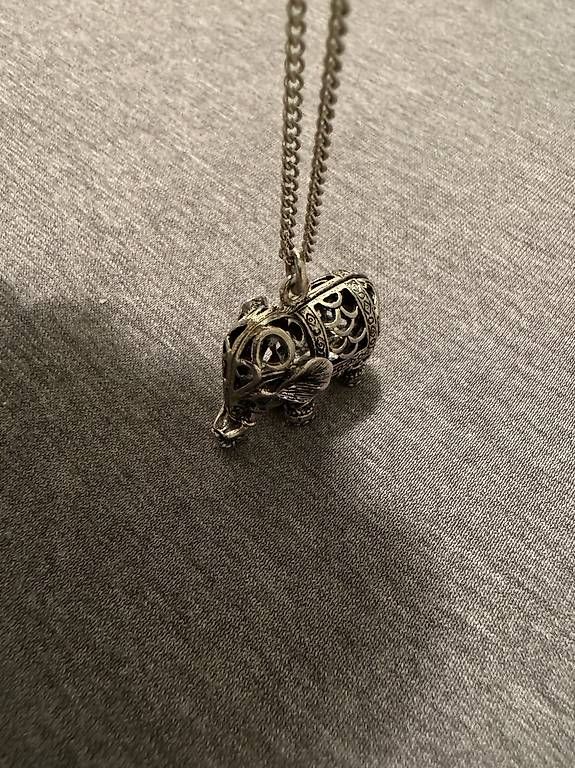 Colliers: necklace with elephant pendant – D'occasion à Wädenswil par jzw_xzt5 3