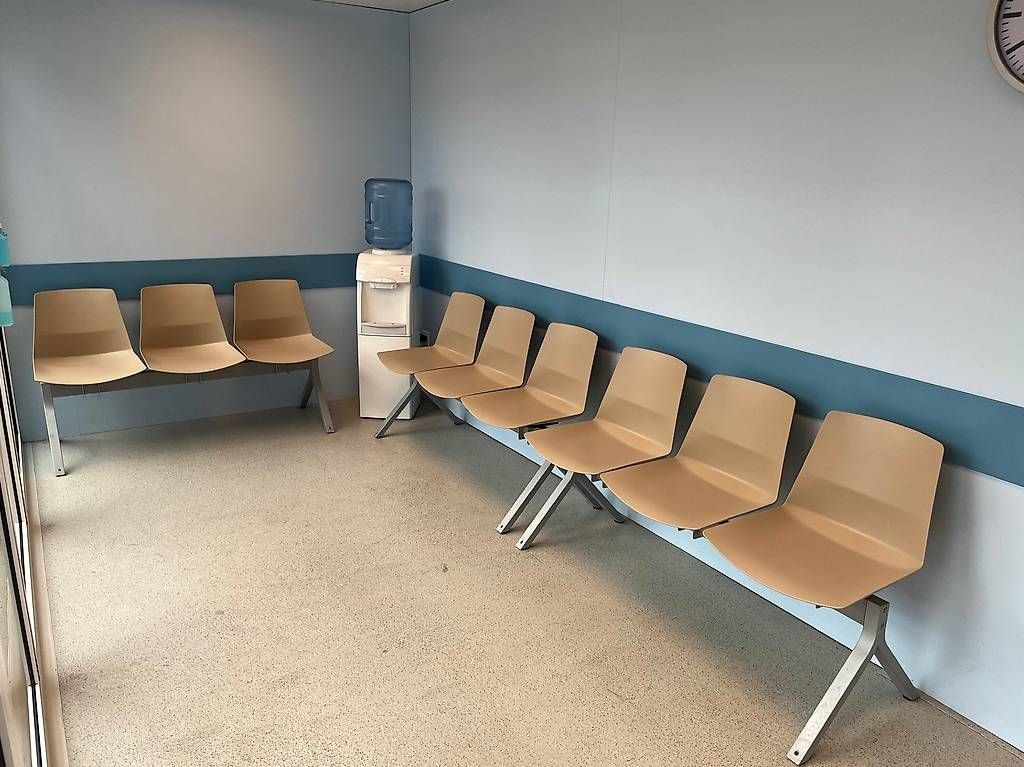Panchine: Traversensitzbank – Usato da Lenzburg venduto da StapferhausLenzburg 1
