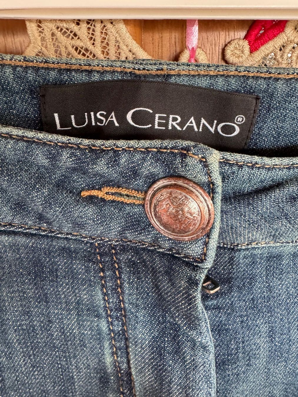 Luisa Cerano Jeans: Luisa Cerano Jeans, Gr. 36 – Nuovo (secondo la descrizione) da Oberrohrdorf venduto da maggys15 2