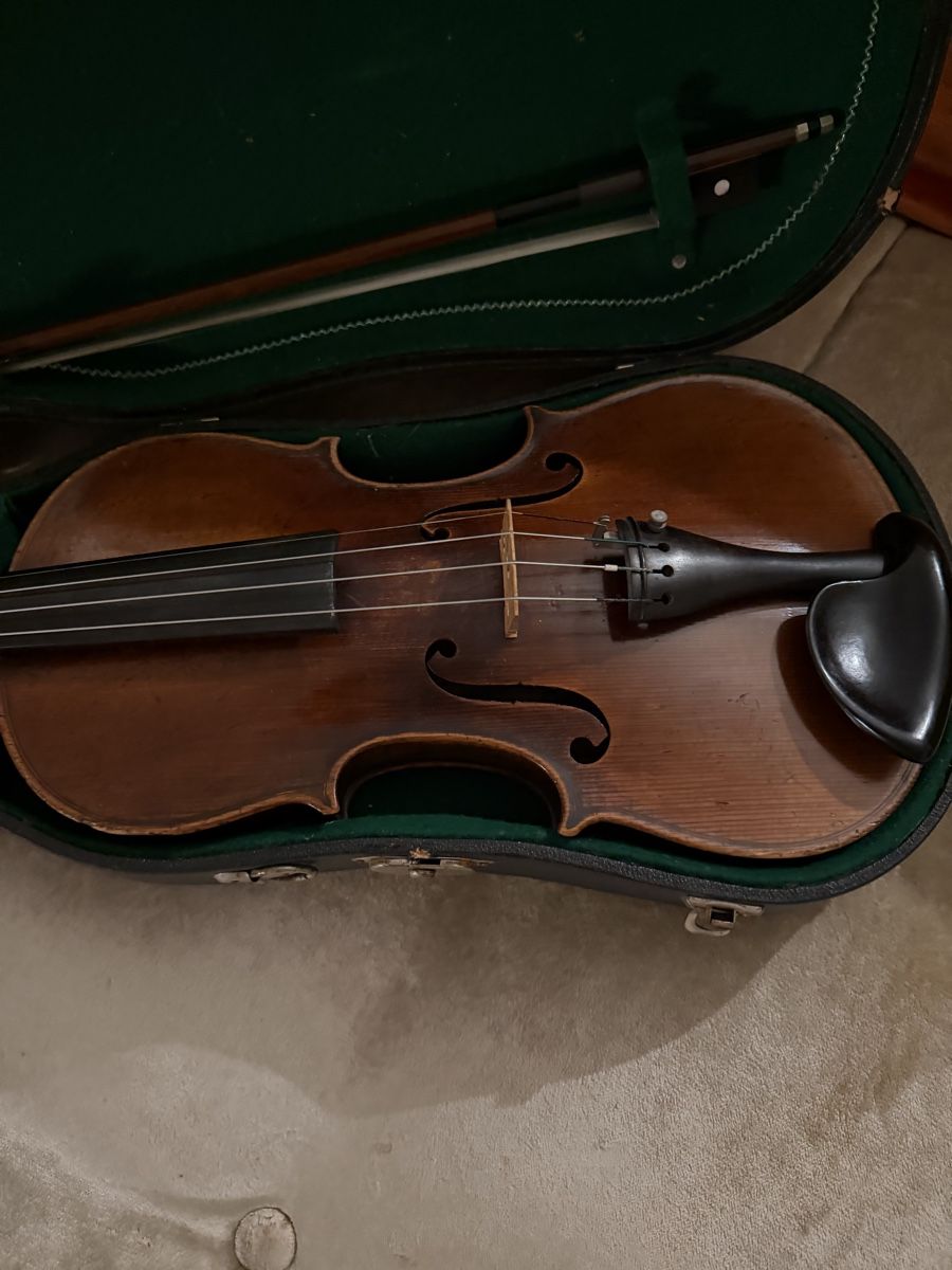 Strumenti musicali: Alte wunderschöne Geige mit dem Bogen – Usato da Fruthwilen venduto da Mariya13 1