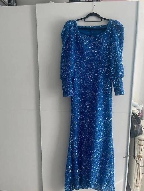 Vestiti: Blaues Abendkleid Glitzer Gr. S 36 – Usato da Rünenberg venduto da Dgn_63