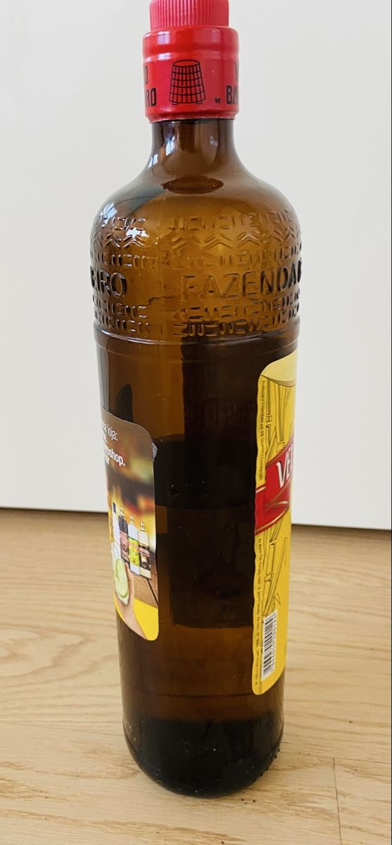 Bevande alcoliche: CAIPIRINHA Cachaça Velho Barreiro litro – Usato da Malters venduto da Kuettel1 3