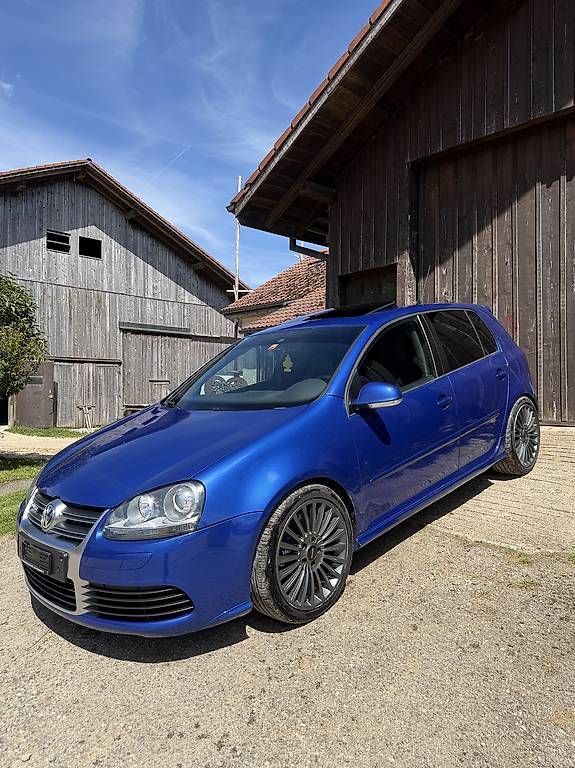 Autos: Golf 5 R32 – D'occasion à Bassecourt par Timtim2003