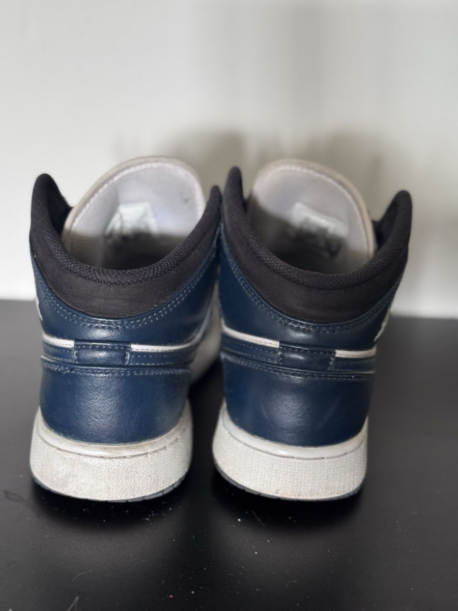 Jordan Scarpe da uomo: Jordan 1 Mid, Navy Blau/Weiss, Gr. 37.5 – Usato da Grüningen venduto da stellagolightly 2
