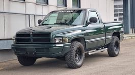 Dodge Ram 1500 Single Cab 3 Sitzplätze