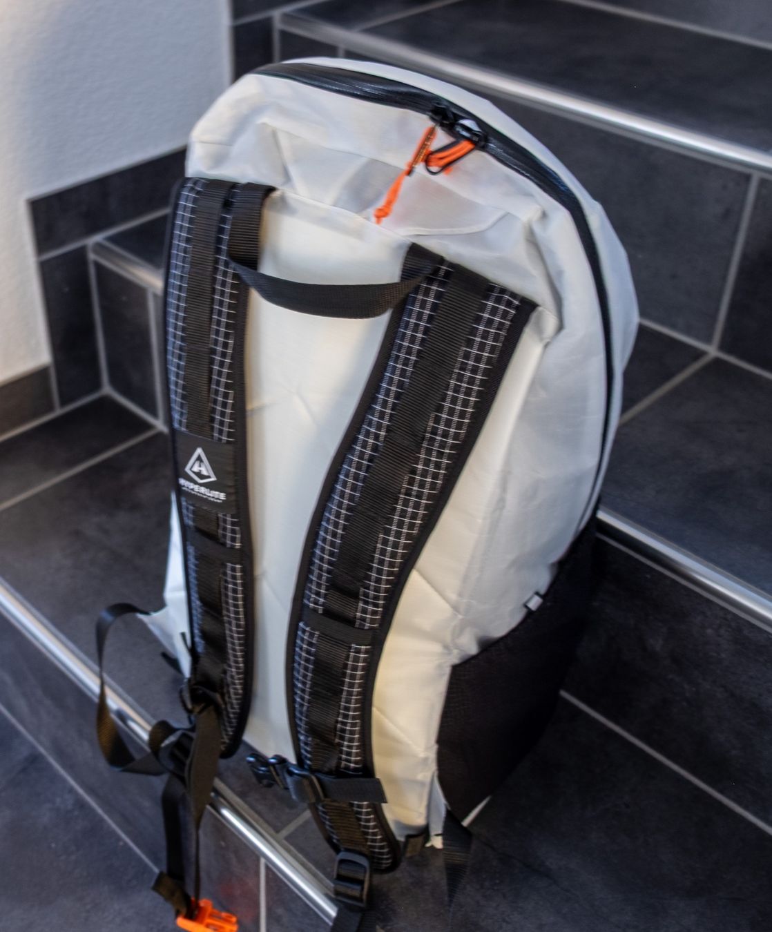 Hyperlite Zaini: Daybreak 22 weiss von Hyperlite Mountain Gear – Nuovo (secondo la descrizione) da Berneck venduto da Tschikka 7