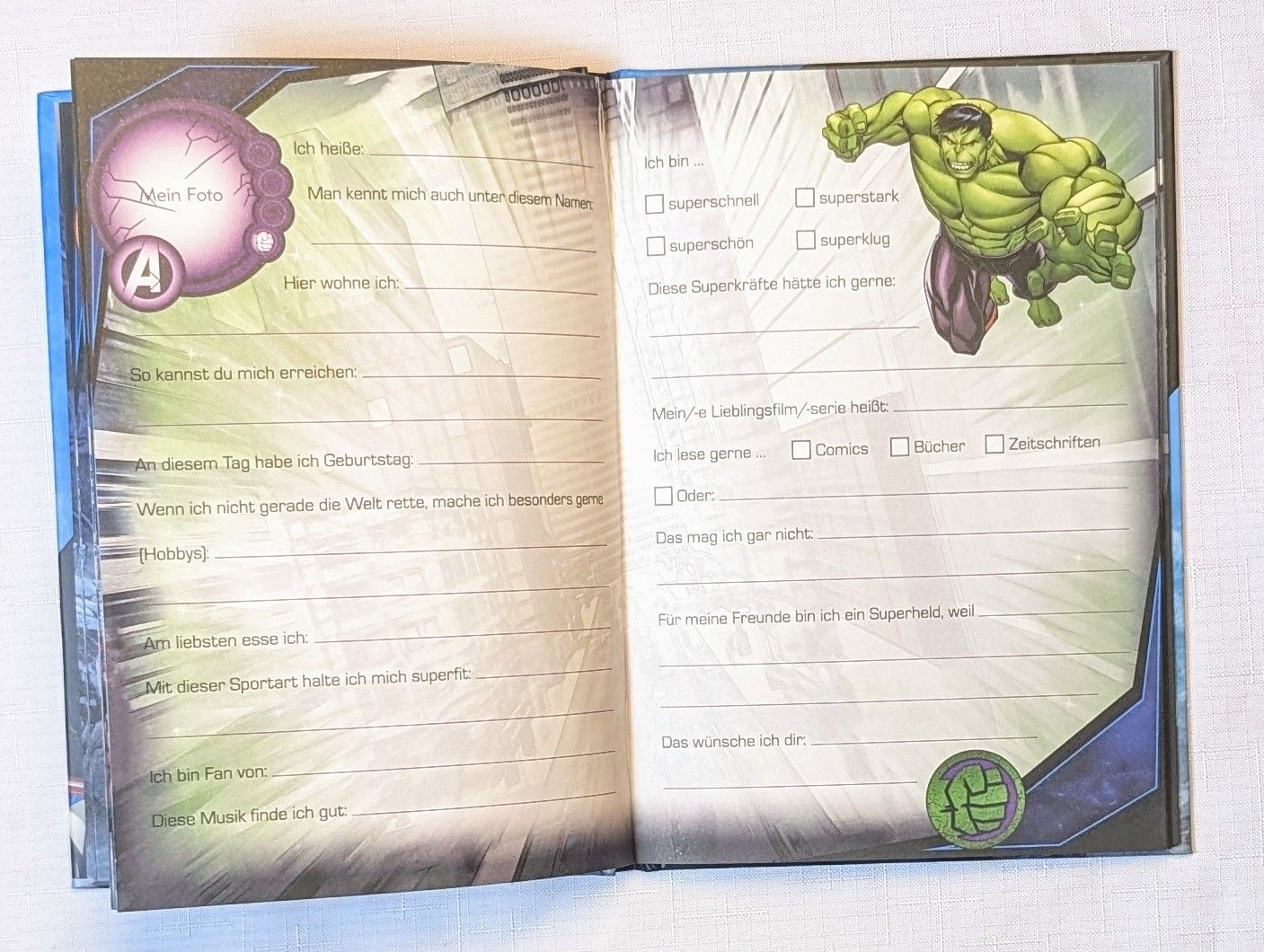 Livres: Marvel Avengers Freundebuch - Freundschaftsbuch – Neuf (Voir description) à Wängi par ABIZONE-86 3