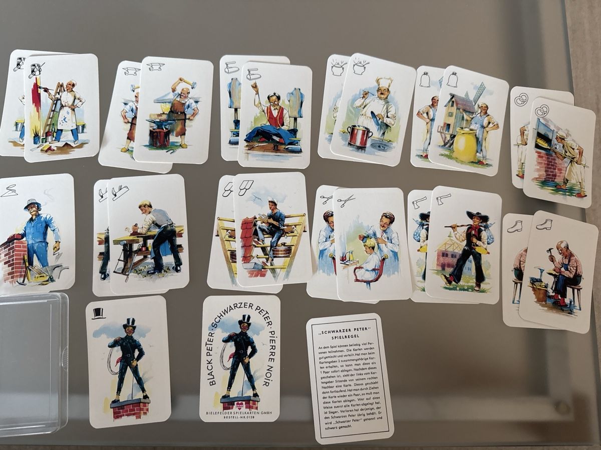 Jeux: Schwarzer Peter Bielefelder Spielkarten Gmbh Quartett – D'occasion à Zürich par Smarties13