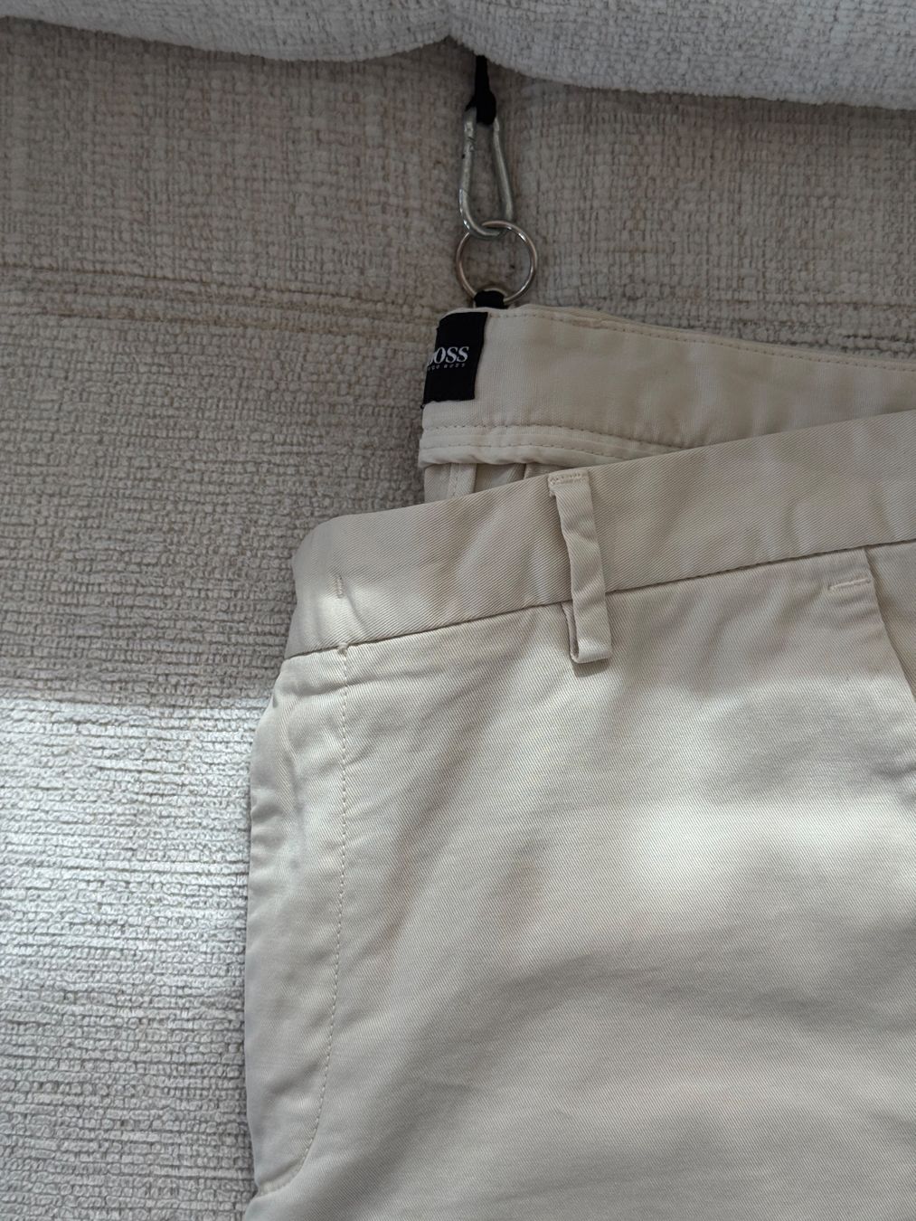 Hugo Boss Pantaloni: Hugo Boss | Chinos – Nuovo (secondo la descrizione) da Horgen venduto da onur_5 1