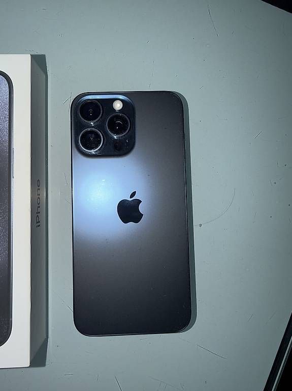 Handys / Smartphones: Iphone 15 Pro Max 256GB – Gebraucht aus Gossau SG von dad_nqv6 2