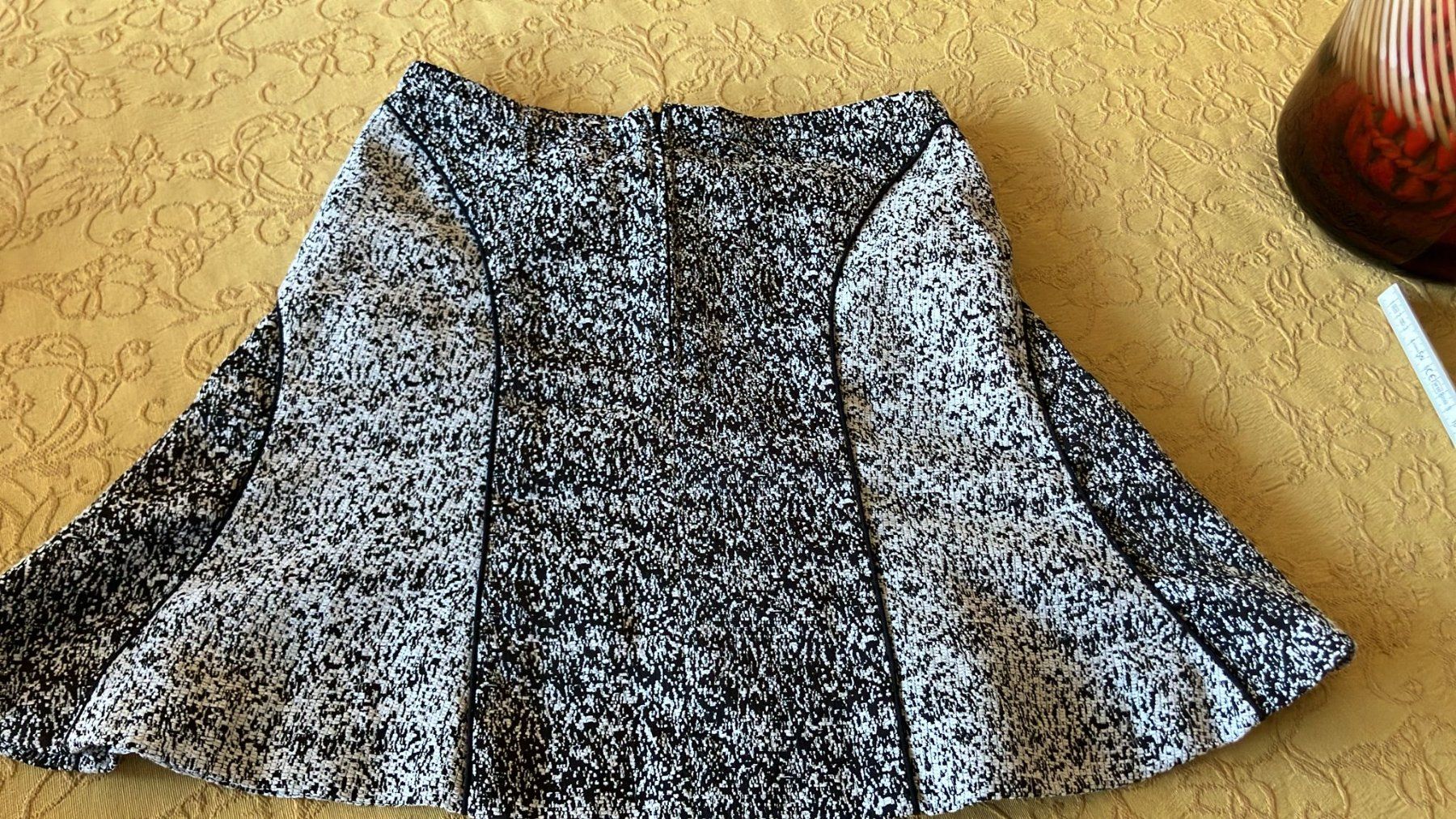 H&M Gonne: Gonna corta H&M tg.40 misto cotone – Usato da Melano venduto da H-Sara 2