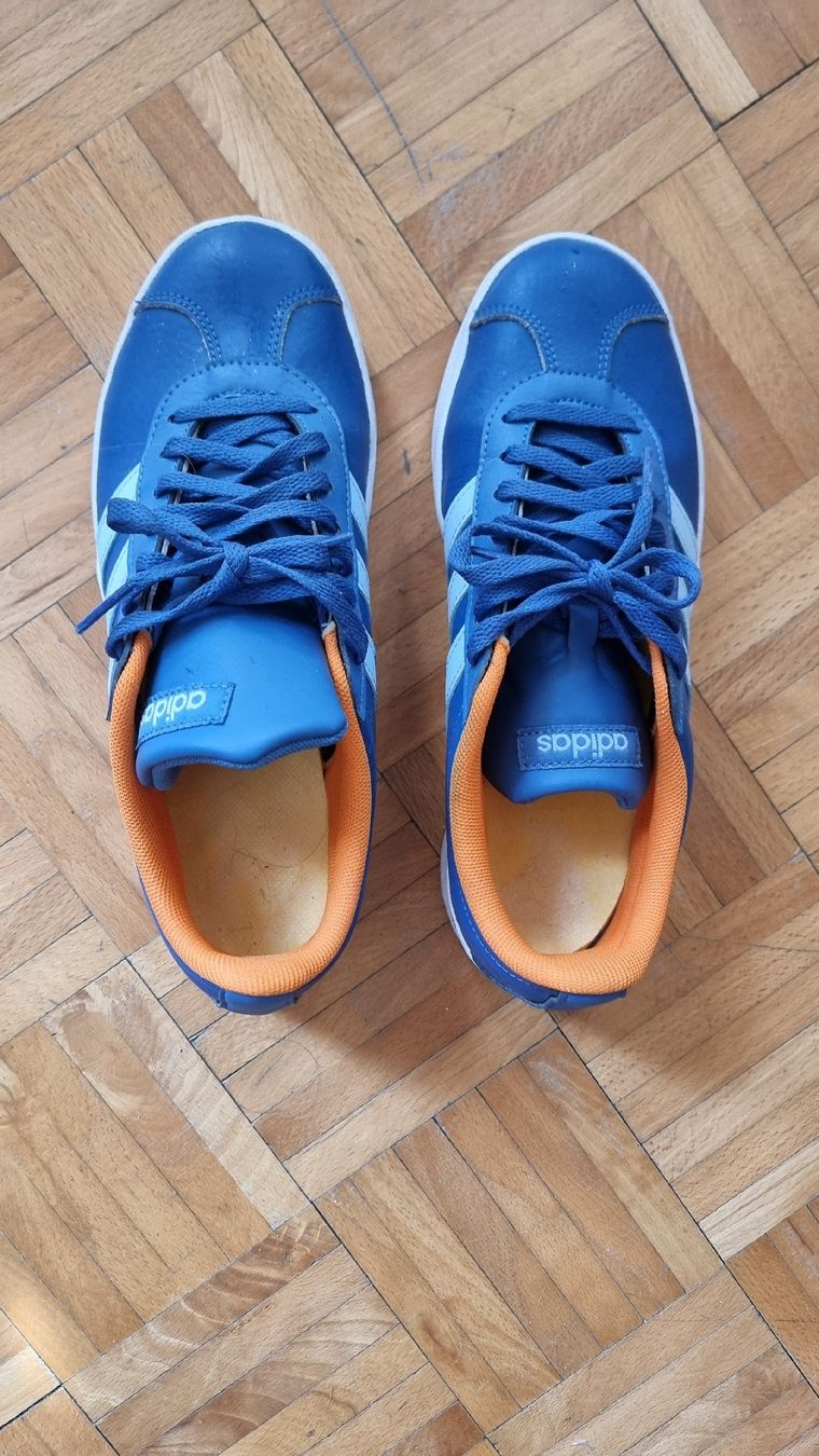 Adidas Scarpe da donna: Adidas bleu et orange , taille 38 – Usato da Carouge GE venduto da mon_x9y7 2