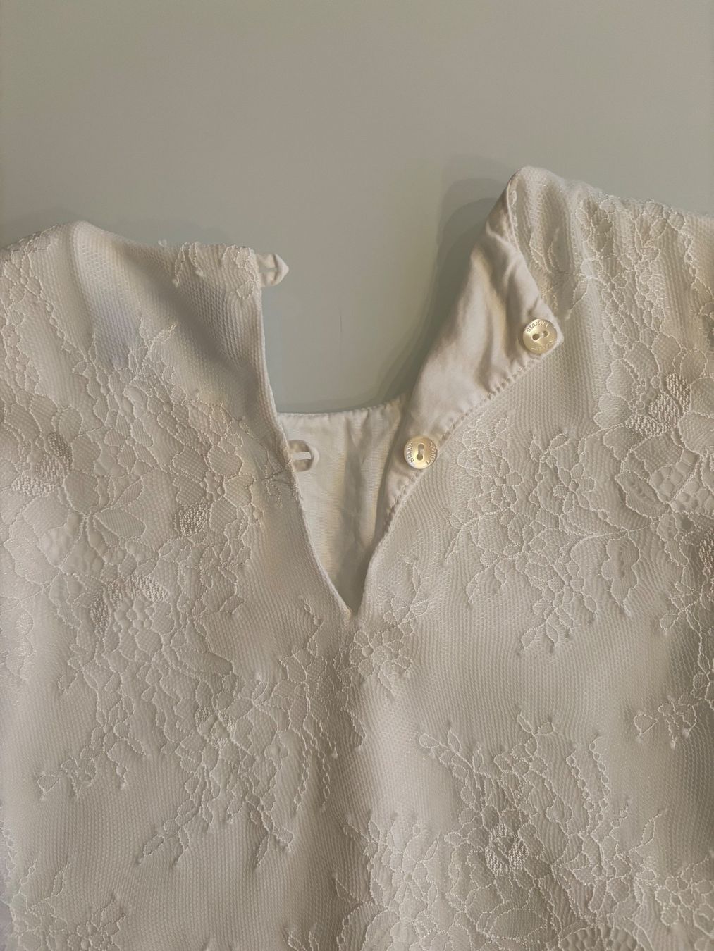 Lanvin Camicette, T-shirt & Top: Exklusives Blusenkleid Lanvin Grösse 4 – Nuovo (secondo la descrizione) da Zollikon venduto da d_grabher 2
