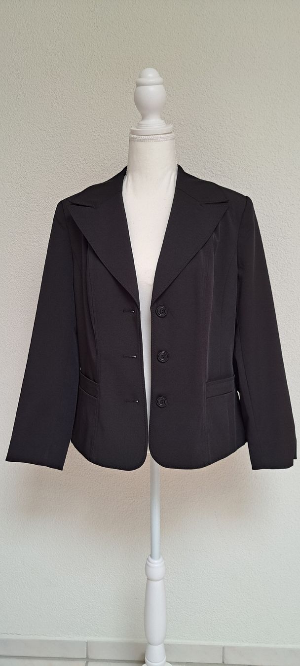 Completi & Tailleur: Blazer und Hose schwarz, Gr. 40, NEU – Nuovo (secondo la descrizione) da Emmen venduto da Huwimark 2