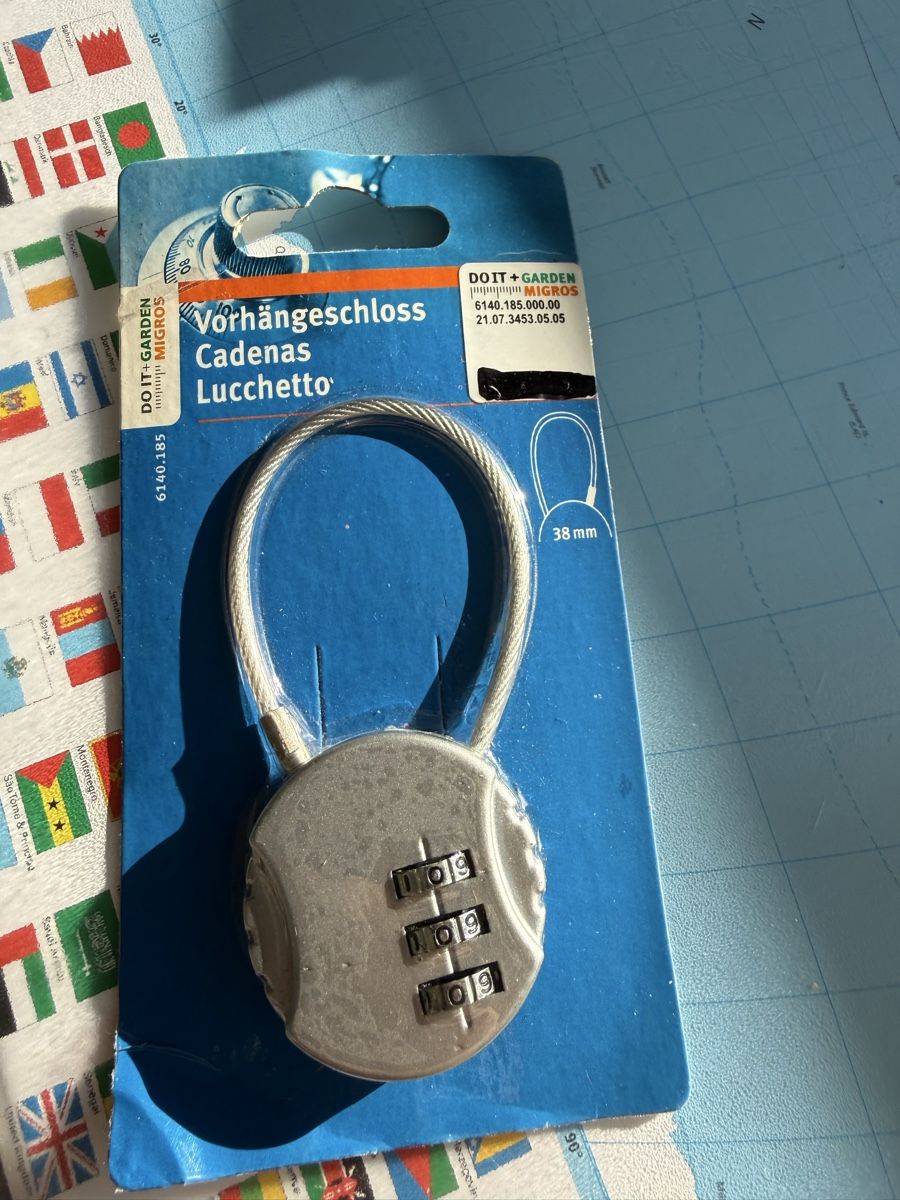 Portachiavi: NEU***SCHLÜSSEL, ETC ANHÄNGERN***PRAKTISCH*** – Nuovo e nell'imballaggio originale da Zürich venduto da Ceca52 2