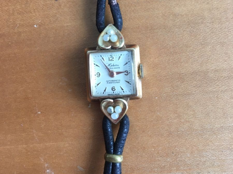 Uhren: Damen Uhr antik vergoldet – Gebraucht aus Lyss von Punktum01