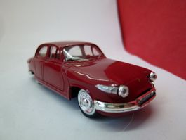Panhard 17 Norev - dunkelrot -              %% Ausverkauf %%