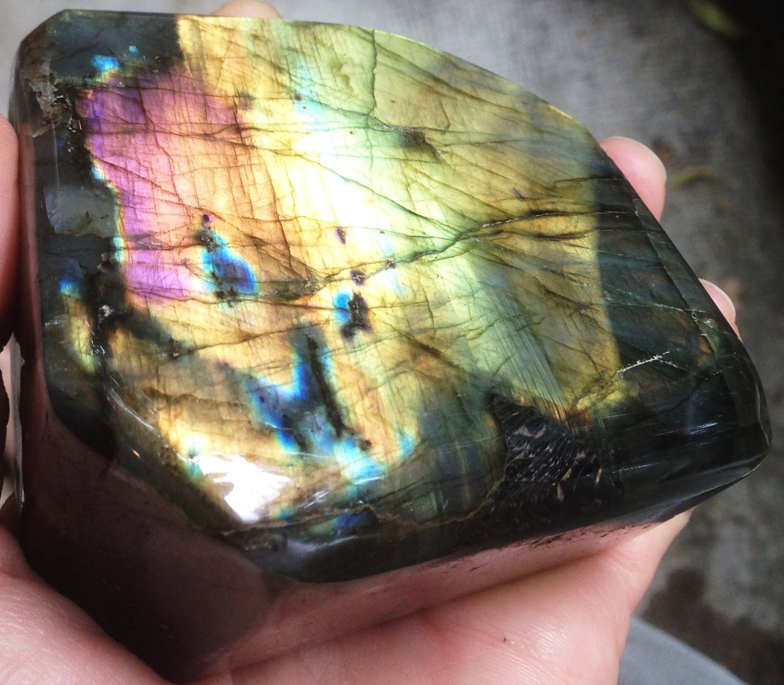 Minerali & Pietre curative: labradorite 782gr – Usato da Vevey venduto da zabounetta