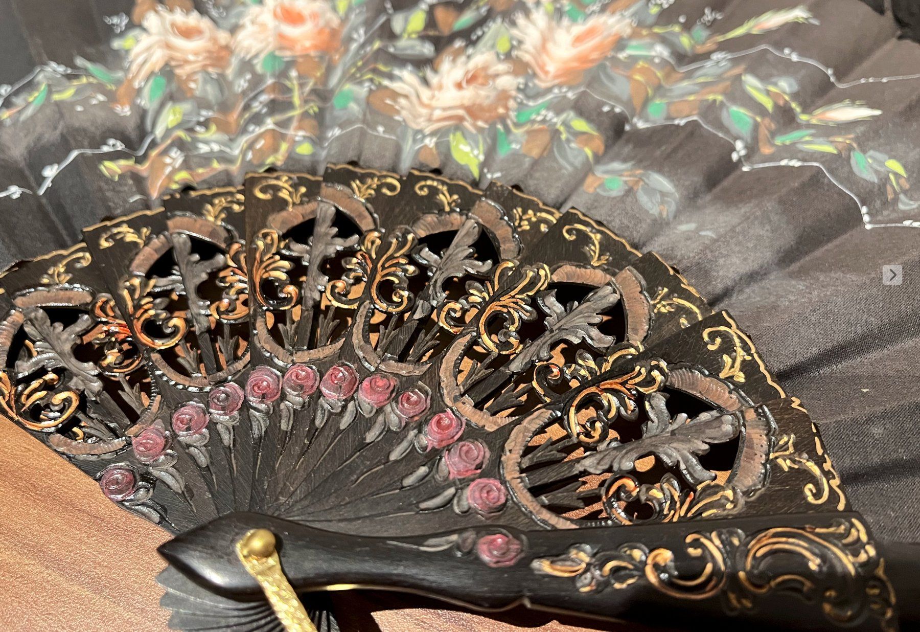 Tutte le decorazioni: Edler spanischer Fächer von Abanicos Carbonell, Einzelstück! – Nuovo e nell'imballaggio originale da Arch venduto da ZEITFELS 2