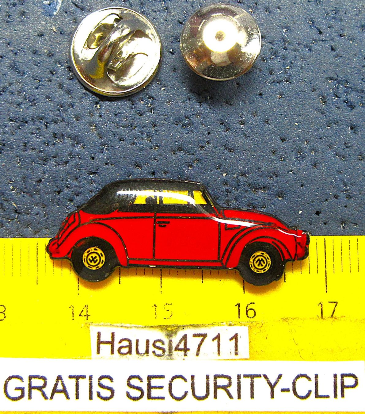 Volkswagen Placchette & Badge: VW KÄFER TYP1 STOFFDACH AUTO PIN GLASIERT MIT SECURITY-CLIP – Usato da Ettingen venduto da Hausi4711