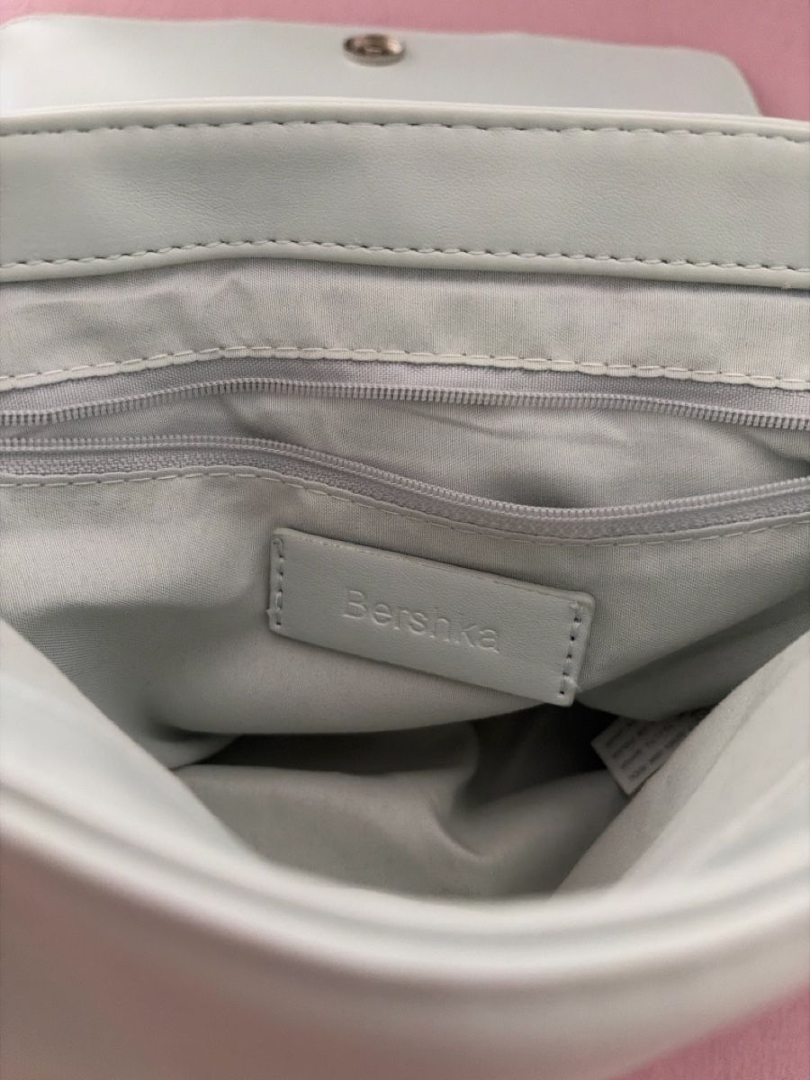 Taschen für Damen: Sac Bershka bleu clair – Gebraucht aus Renens VD von sar_bwz5 8
