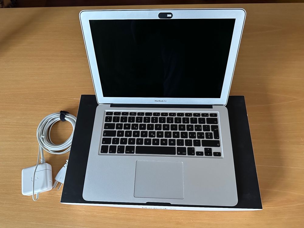 MacBook Air 13Zoll Kaufen auf Ricardo