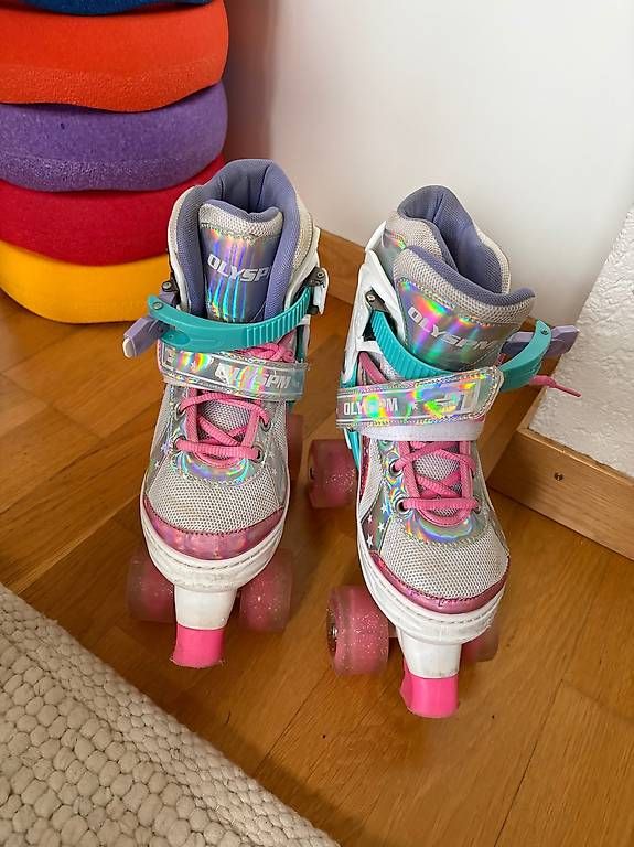 Pattini in linea & Pattini a rotelle: Kinderrollschuhe gr 33 – Usato da Unterwasser venduto da hel_xwt6