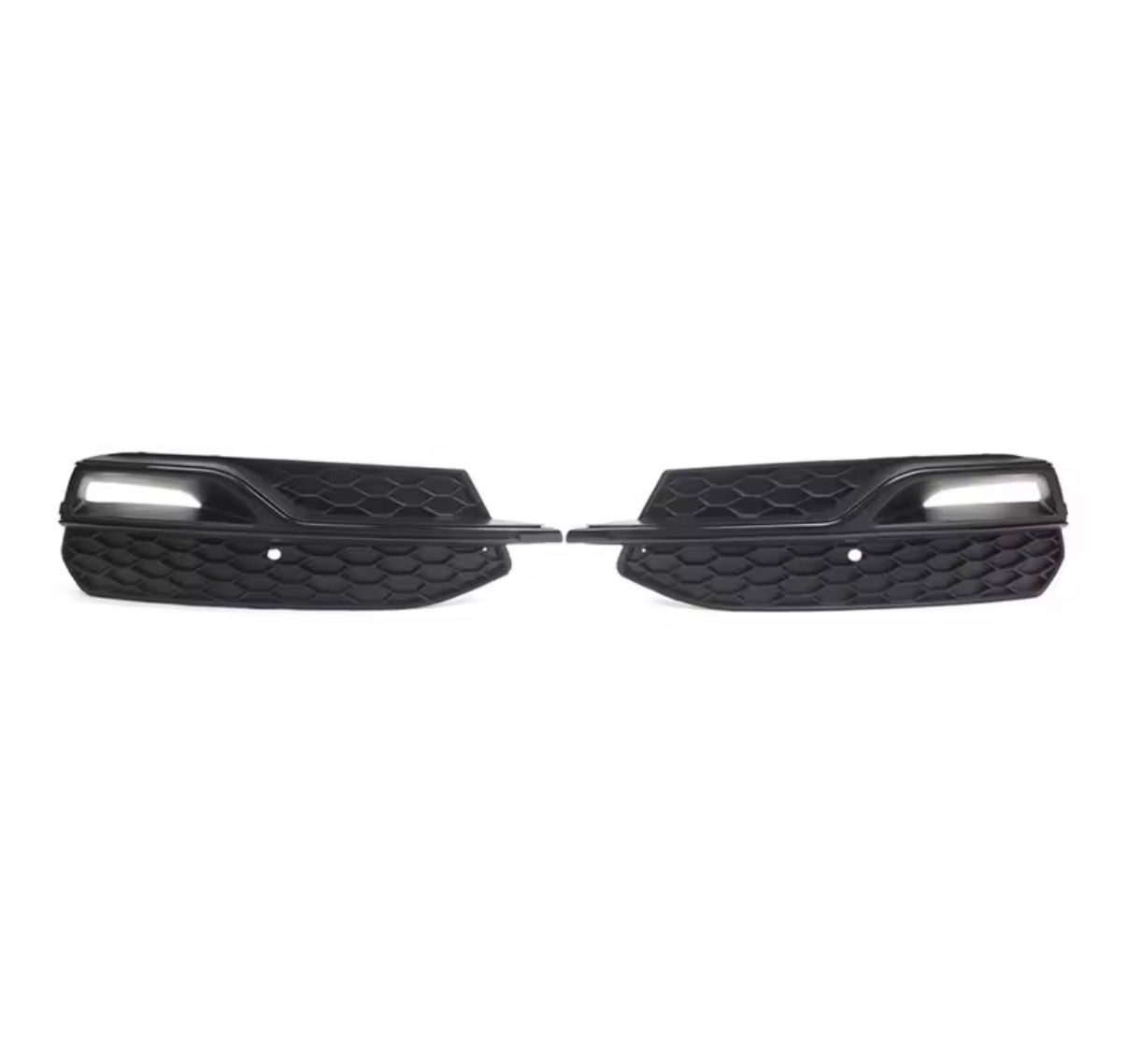 Audi Alle Autoersatzteile: Audi A3/S3 8V Nebellichtabdeckung – Neu (gemäss Beschreibung) aus Windisch von fabio_433
