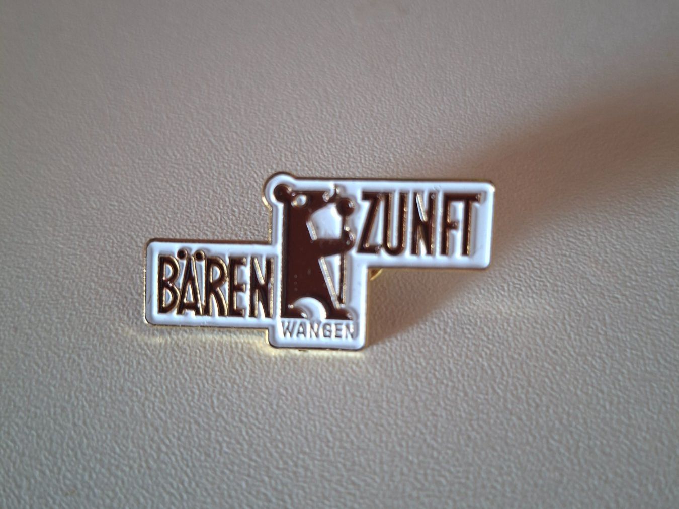 Plaketten & Abzeichen: Pin Bärenzunft Wangen – Gebraucht aus Erlinsbach von pfunky
